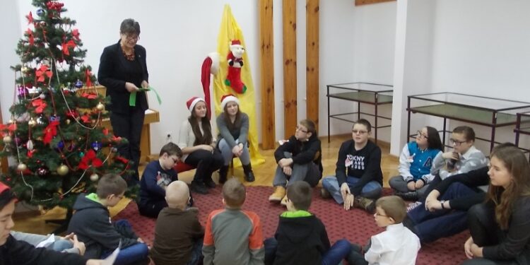Tarnobrzeg. Mikołajki dla dzieci zrzeszonych w PZN.