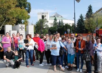 Z wolontariuszką "Promyczków Miłości" Małgorzatą Zduńską rozmawia Tomasz Łepa (Mielec)