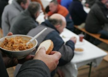 Mielec: Poszukują bezdomnych, samotnych