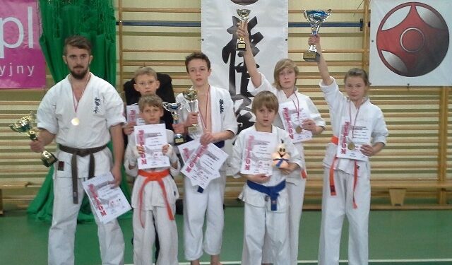 Sandomierz: Dobry występ karateków.