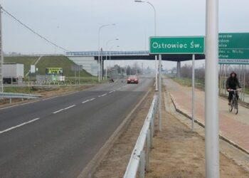 Ostrowiec Świętokrzyski: Droga zmodernizowana.
