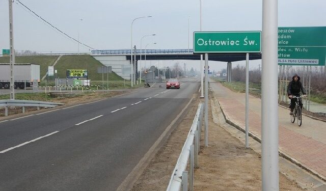 Ostrowiec Świętokrzyski: Droga zmodernizowana.