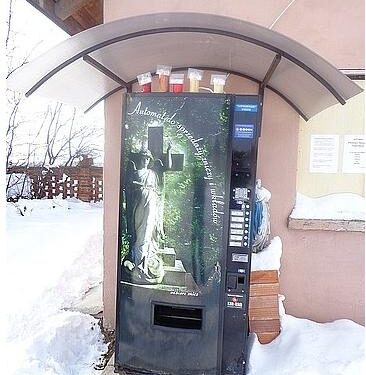 Mielec: Włamał się do zniczomatu, został zatrzymany.