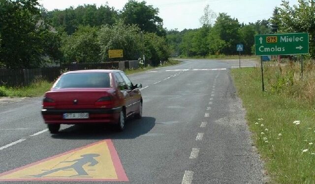 Przyłęk: Mieszkańcy domagają się fotoradaru.