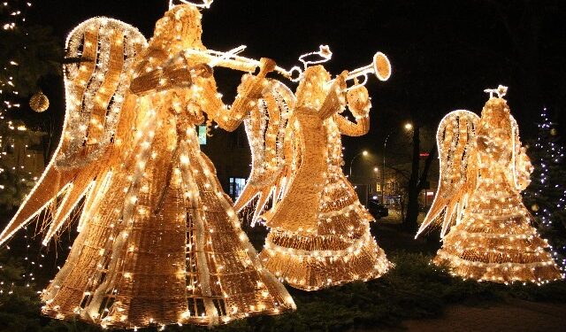 Rudnik: Na rynku zawitały anioły.