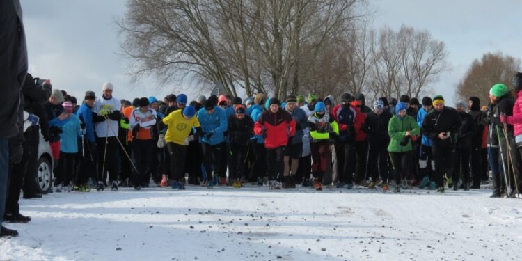 Tarnobrzeg: Rekordowa frekwencja w Biegu Zimowym