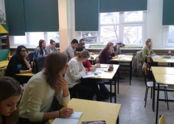 Tarnobrzeg. Bezpłatne korepetycje z matematyki dla maturzystów.