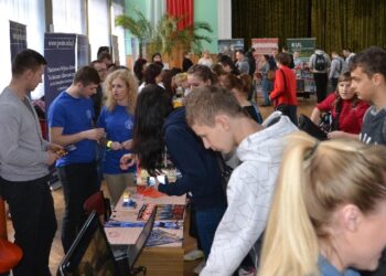 Stalowa Wola: Targi edukacyjne odbyły się po raz trzynasty