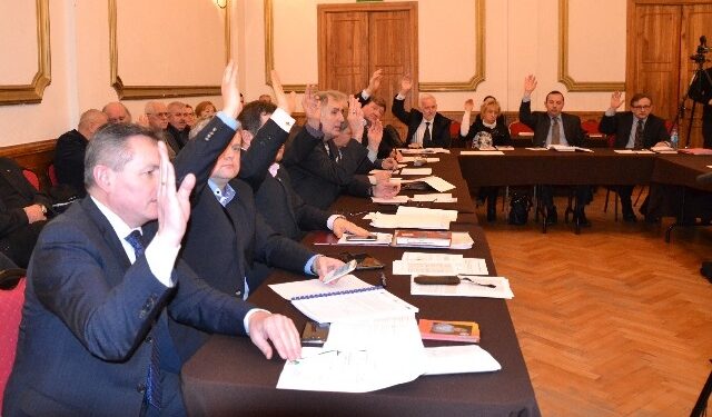 Tarnobrzeg: Budżet na 2015 rok został przyjęty