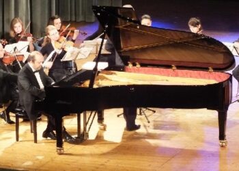 Mielec: Chopin klasycznie i na jazzowe