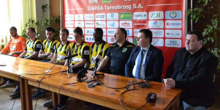 Tarnobrzeg. Drużyna Siarki Tarnobrzeg gotowa do rundy wiosennej.