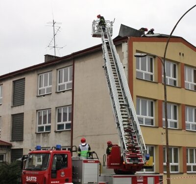 Rudnik: Uszkodzony dach na szkole.