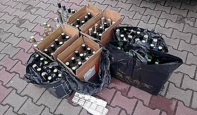Kolbuszowa Górna: Nielegalny bagaż kierowcy ze świętokrzyskiego.