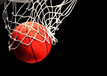 Tarnobrzeg: Njbliższy mecz tarnobrzeskich korzykarzy panie obejrzą za darmo