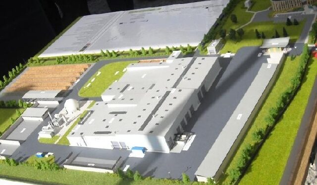Stalowa Wola: Budowa zakładu na finiszu i oferty pracy