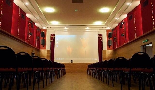 Kolbuszowa: Wieczory z dobrym filmem na dużym ekranie.