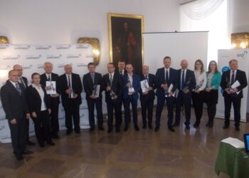 Baranów Sandomierski. Kadry przyszłości, klastry nowoczesnej gospodarki.