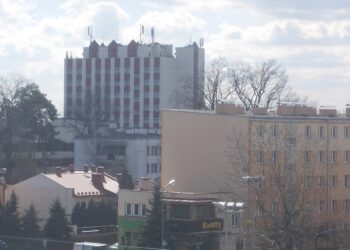 Tarnobrzeg. Wycofania ostatniej decyzji żądają od dyrektora szpitala działające przy lecznicy związki zawodowe.