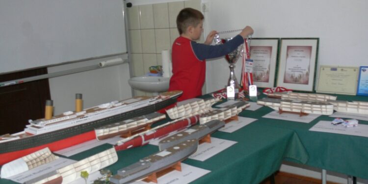 Tarnobrzeg. Modelarnia przy „Hetmanie”.