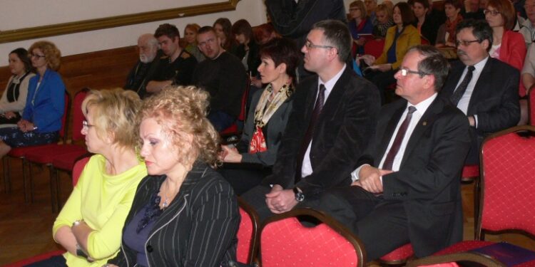 Tarnobrzeg. O szczepieniach ochronnych w TDK-u.