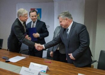 Podkarpacie: Marszałek wspiera kierunek lekarski na URz