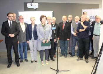 Stalowa Wola: Honorowy Komitet Poparcia Bronisława Komorowskiego.