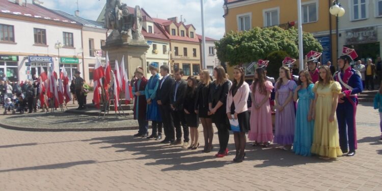 Tarnobrzeg. Święto Konstytucji 3 Maja.