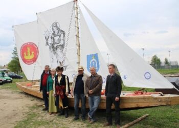 Ulanów: Bat powrócił na wody Sanu.