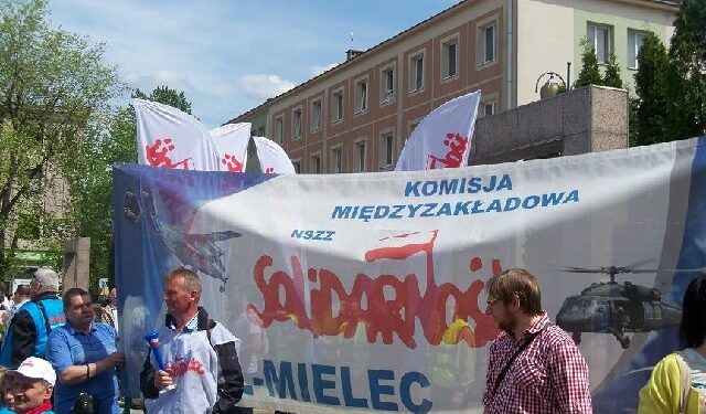 Mielec: Protest lotniczych związkowców.