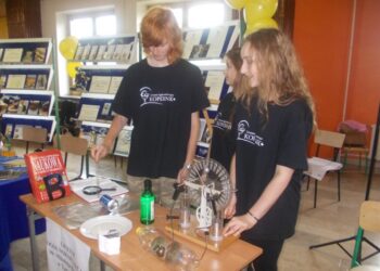 Tarnobrzeg. Festiwal Nauki „Z matematyką przez świat”.