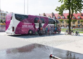 Tarnobrzeg: Mobilne centrum badań 'Ciśnienie na Życie'.