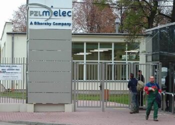 Mielec: Będą osłony socjalne dla zwalnianych pracowników PZL.