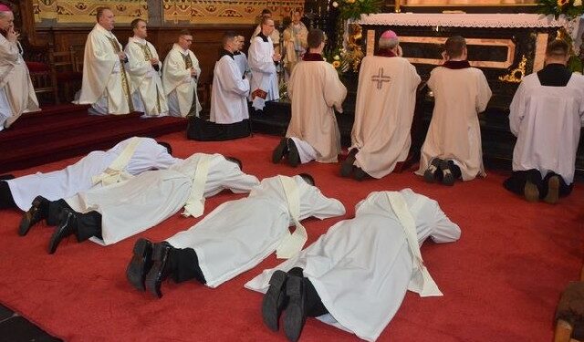 Diecezja sandomierska: Nowi kapłani wyświęceni.