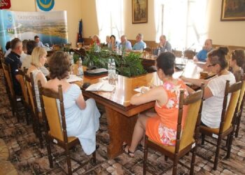Tarnobrzeg: W magistracie dyskutowali o dopalaczach.