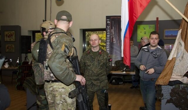 Mielec: Otrzymają swój sztandar.