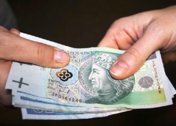 Mielec: Pijany motorowerzysta próbował przekupić policjantów