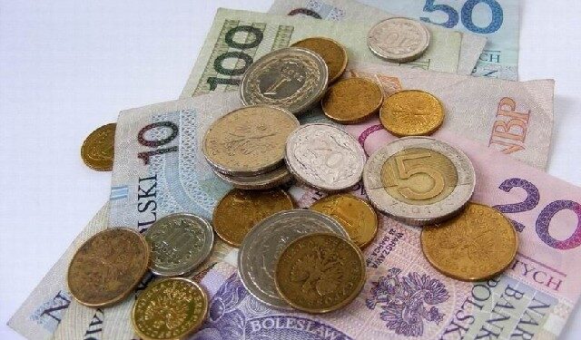 Mielec: Chcą więcej pieniędzy na dożywanie.