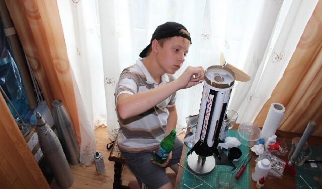 Mielec: Mielczanie jadą na Ukrainę
z rakietami !!!