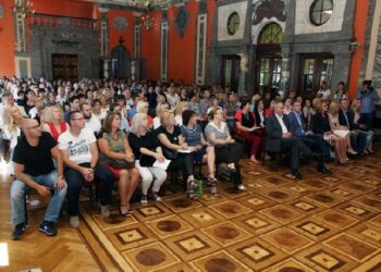 Region: Wsparcie dla przedszkoli i szkół zawodowych.