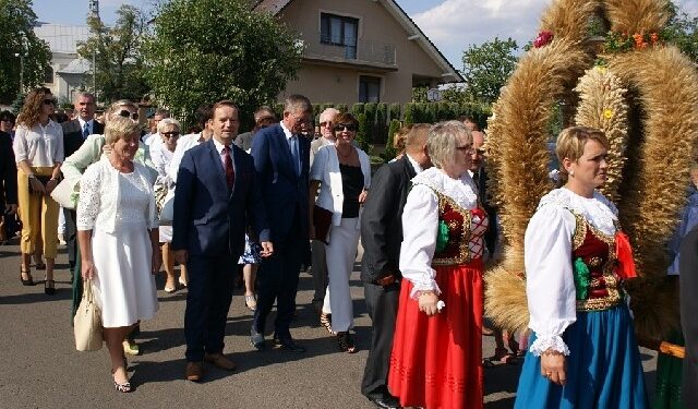 Mielec: Cały powiat wspólnie świętował na Dożynkach Powiatu Mieleckiego.