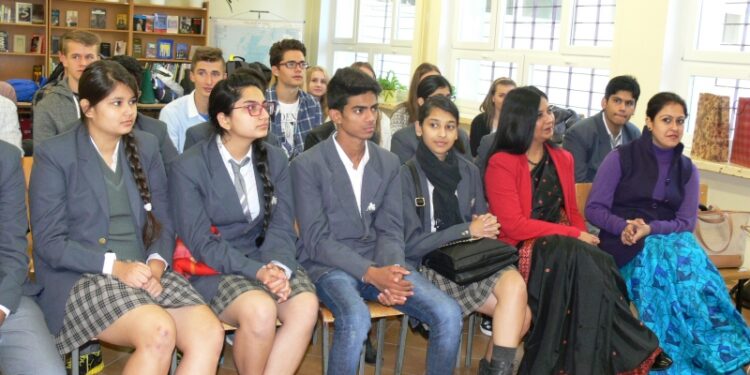 Tarnobrzeg. Goście  z Indii.