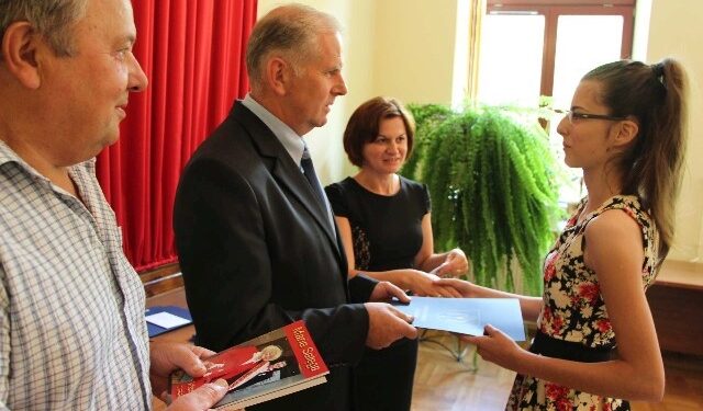 Ulanów: Stypendia dla najzdolniejszych.