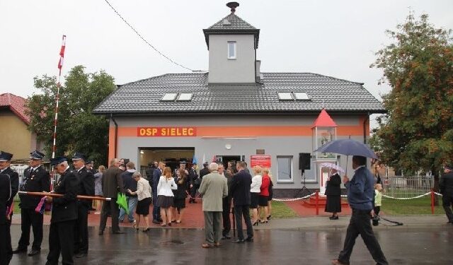 Tarnobrzeg: Remiza OSP w Sielcu po gruntownym remoncie