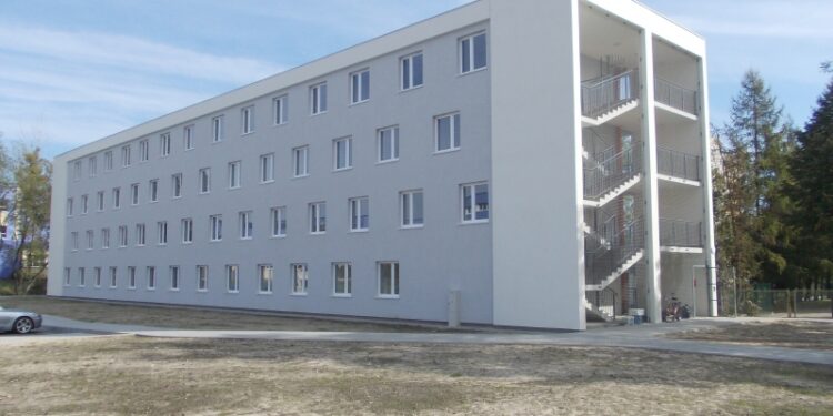 Tarnobrzeg. 36 rodzin  w nowym bloku socjalnym.