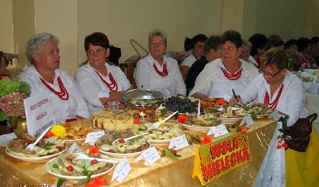 Mielec: Pierogami powiat stoi.