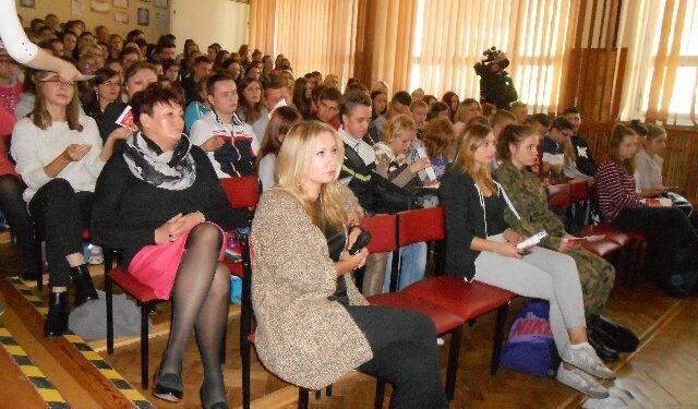 Stalowa Wola: Przystępnie o raku szyjki macicy.