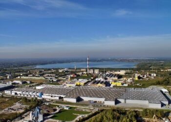 Chmielów: Nowy zakład otwarty.
