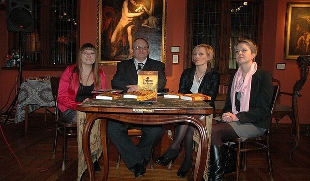 Sandomierz: Andrzej Sarwa 'Zasłużony dla Kultury Polskiej'.