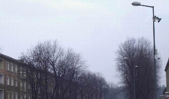 Mielec: Lampy na Placu AK 'świecą inaczej.