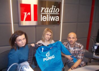 Tarnobrzeg. Rusza CHOINKA ŻYCZEŃ. Licytacja na antenie Radia Leliwa. Zwycięzca zje obiad ze szczypiornistą Sławomirem Szmalem.